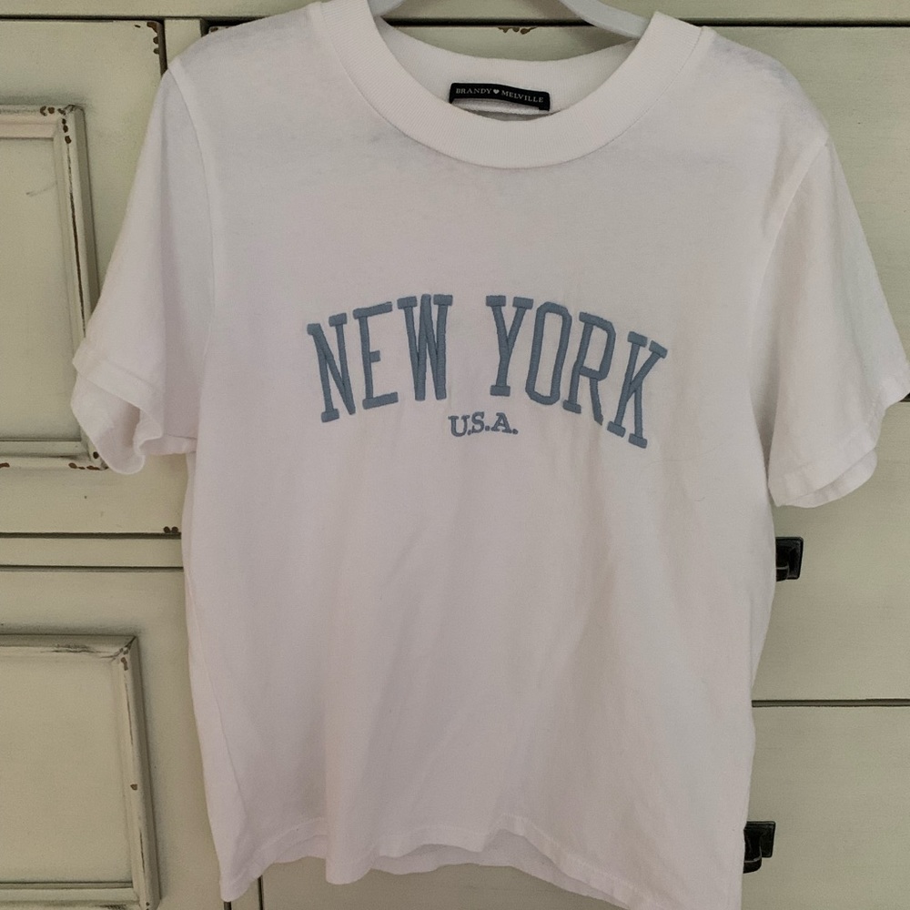 brandy Melville New York top